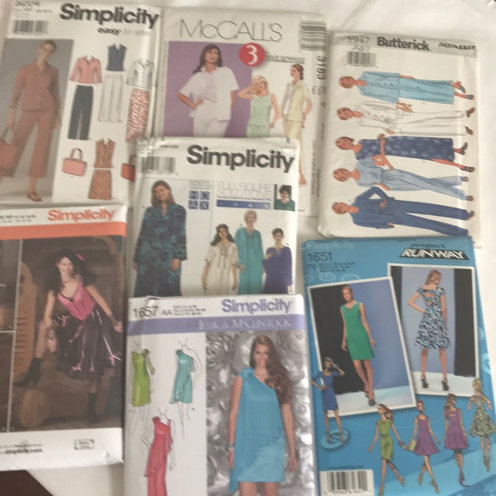 Sewing patterns pack of 7 .